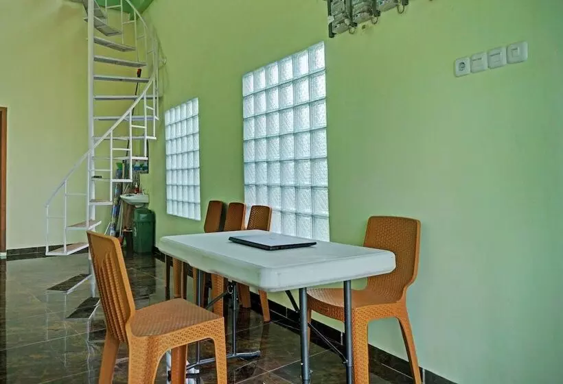 ホテル Pahala Residence By Oyo