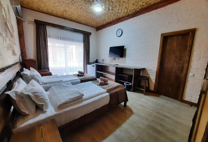 فندق Pan Asiat Tashkent