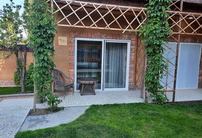 فندق Pan Asiat Tashkent