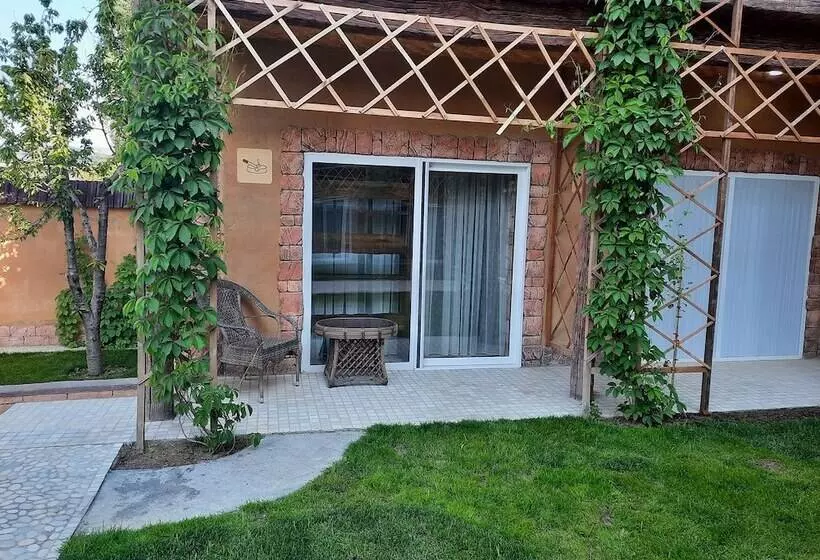 ホテル Pan Asiat Tashkent