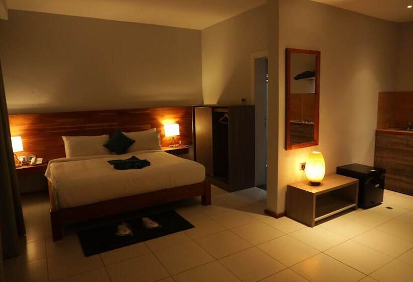 هتل Villa Alpha International