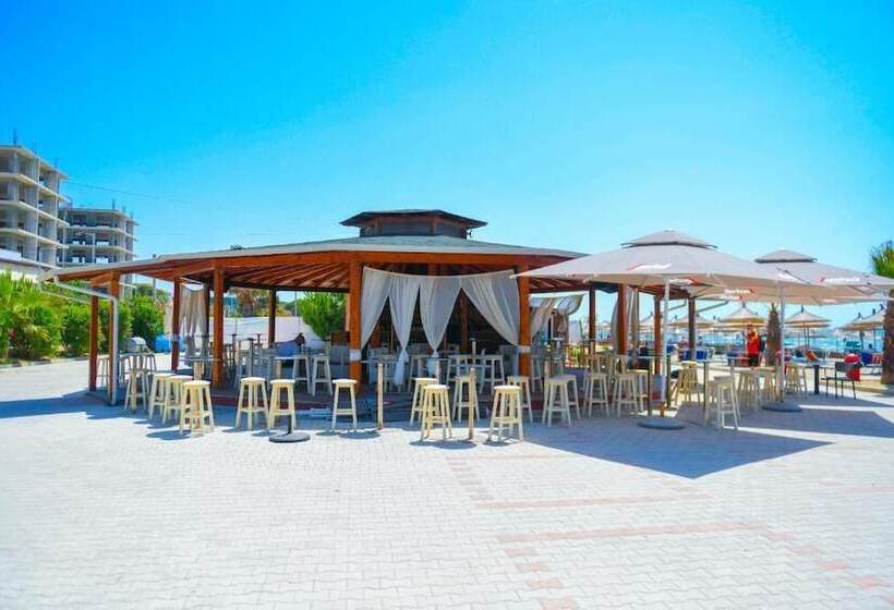 Отель Village By The Sea