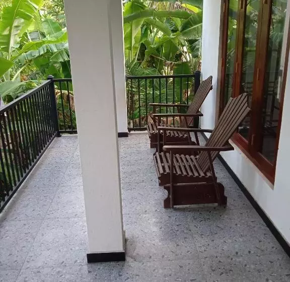 Majatalo Cmsurf Guest