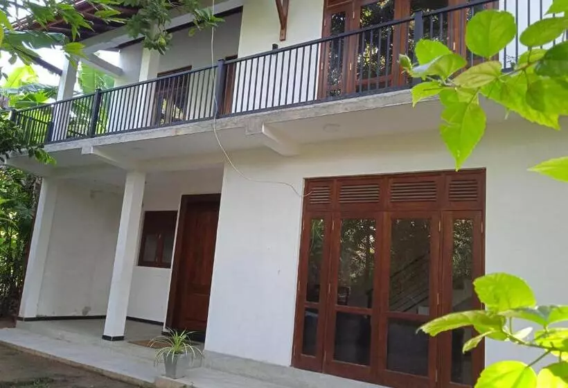 Majatalo Cmsurf Guest