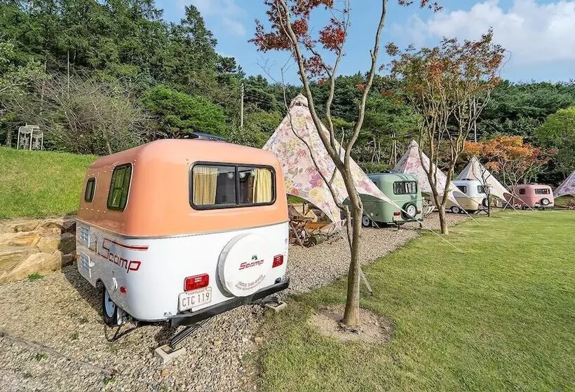 Majatalo Geumsan Lalaland Caravan
