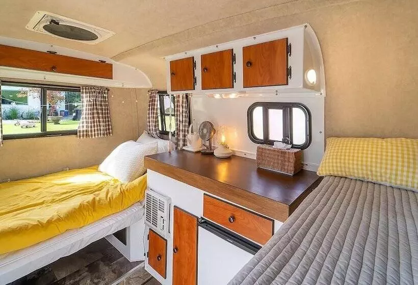 Majatalo Geumsan Lalaland Caravan