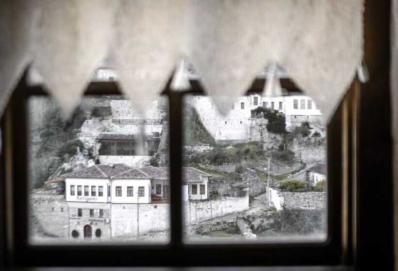 膳宿费 Hani I Xheblatit