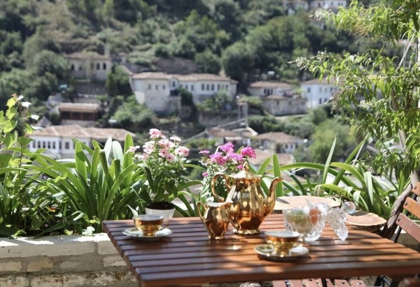 膳宿费 Hani I Xheblatit