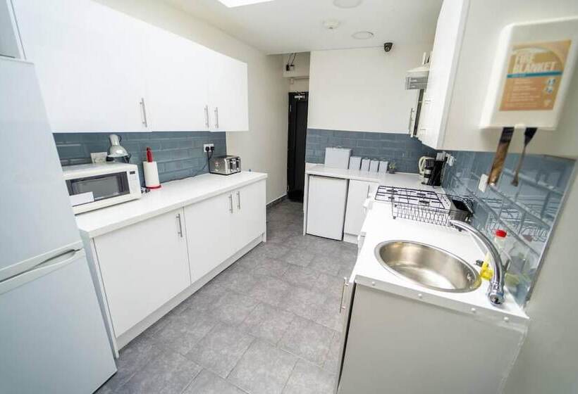 레지던스 Stunning Studio Next To Restaurants!