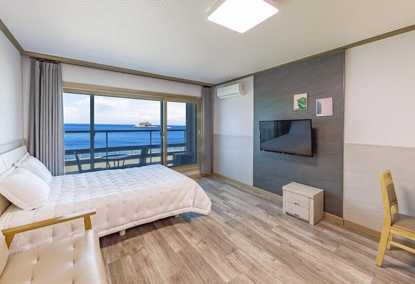 Sokcho Bird Island Pension