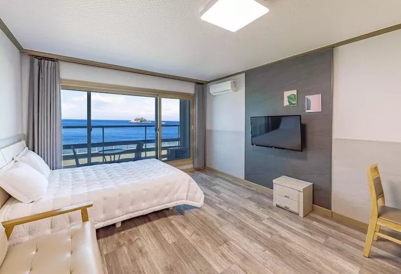 Sokcho Bird Island Pension