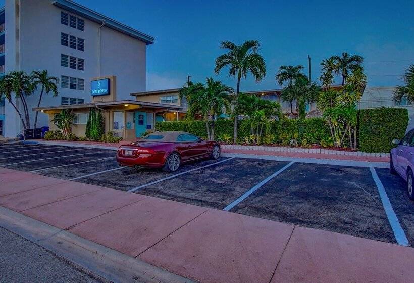 Castle By The Sea Motel