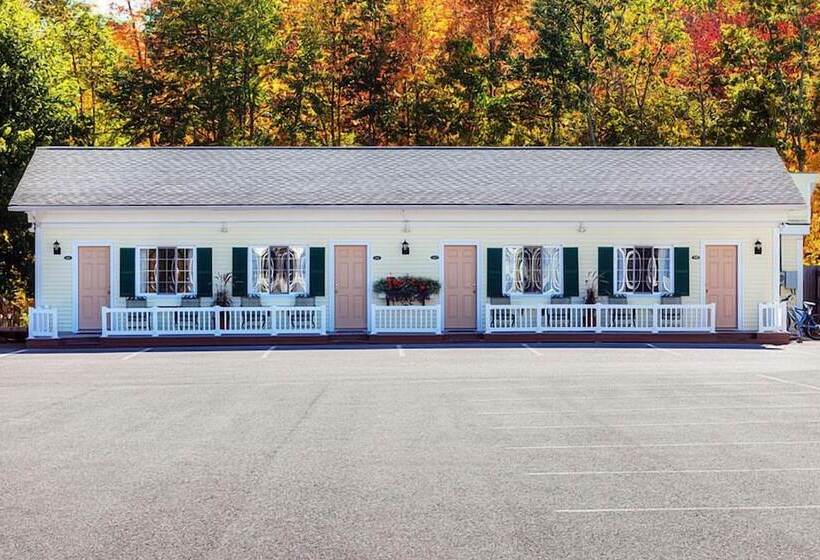 Cromwell Harbor Motel