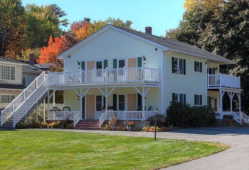 Cromwell Harbor Motel