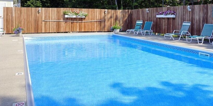 Cromwell Harbor Motel