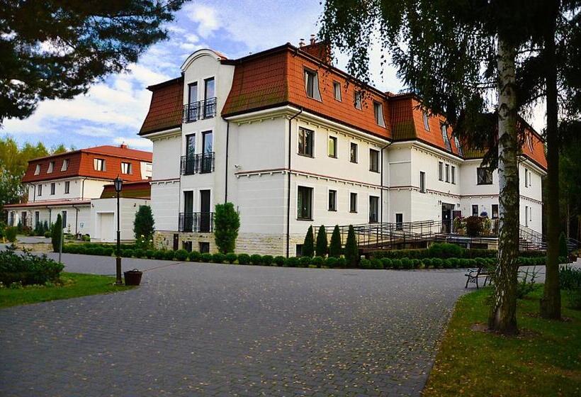 בית מלון כפרי Afrodyta Business & Spa