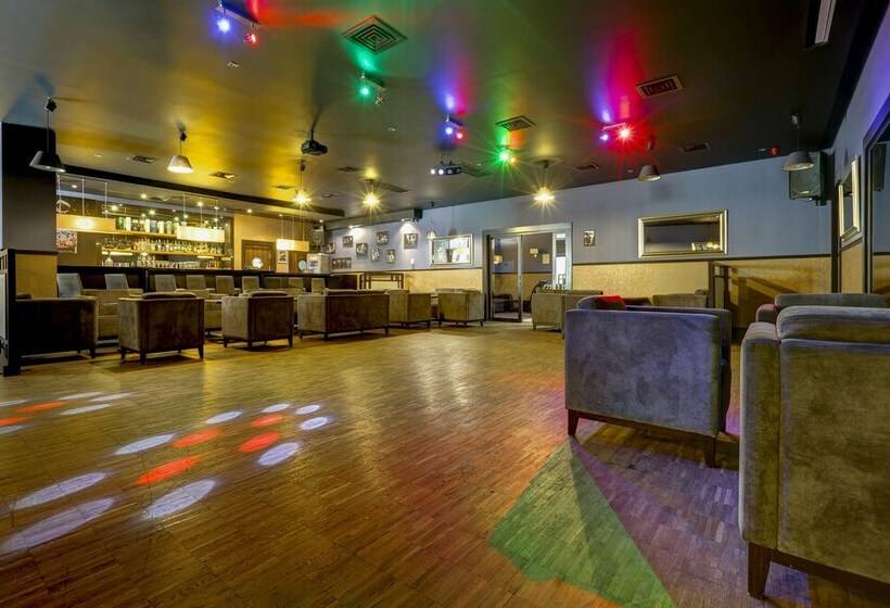 בית מלון כפרי Afrodyta Business & Spa