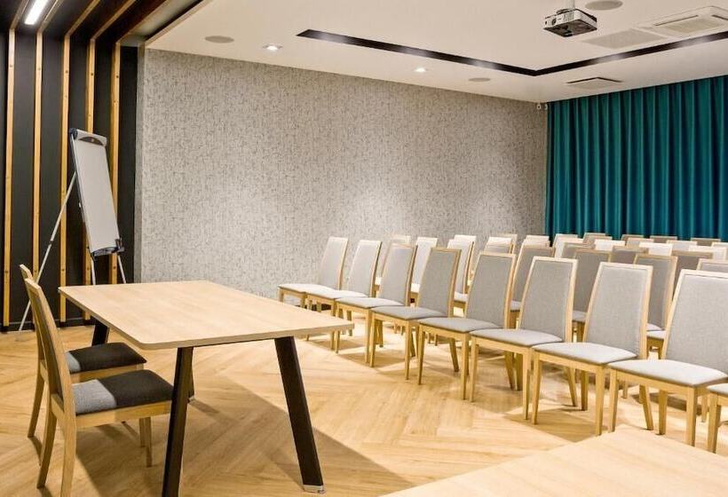 فندق Aspen Prime Ski & Bike Resort Basen, Sauna, Jacuzzi, Siłownia W Cenie Pobytu