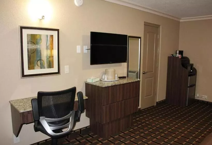 ホテル Budget Inn Lake Wales