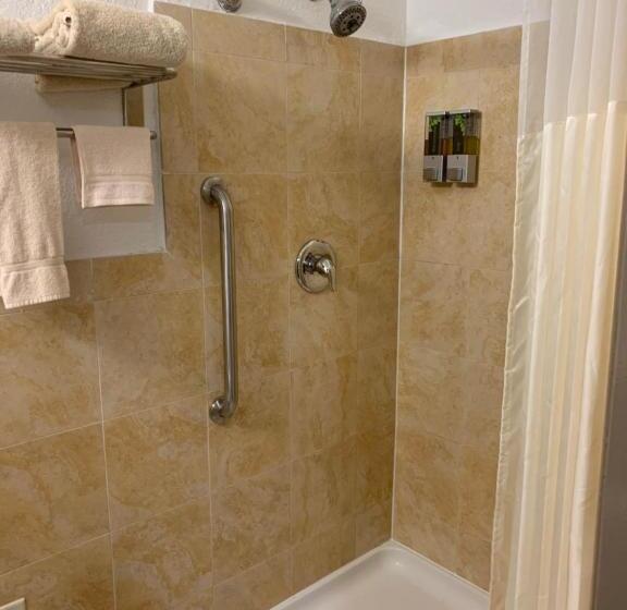 Отель Budget Inn Lake Wales