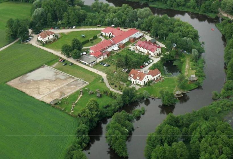 ホテル Cierszewo Osrodek Rekreacyjno-szkoleniowy