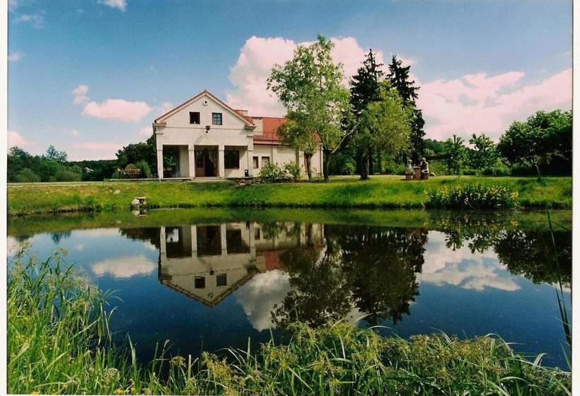 ホテル Cierszewo Osrodek Rekreacyjno-szkoleniowy