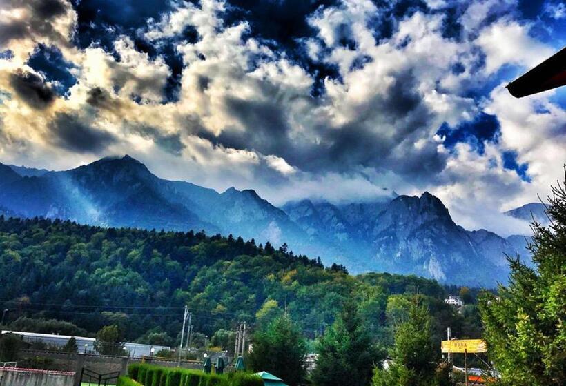 Hotel Complex Mona Caraiman