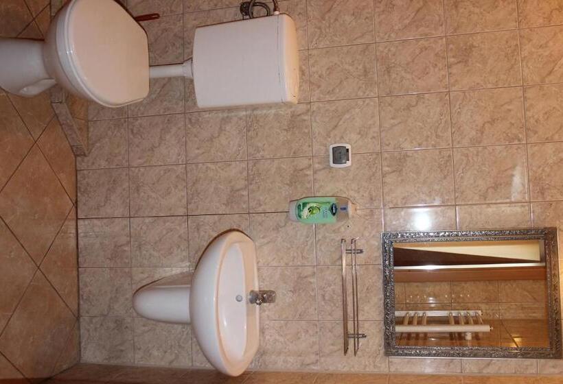 בית מלון כפרי Czardasz