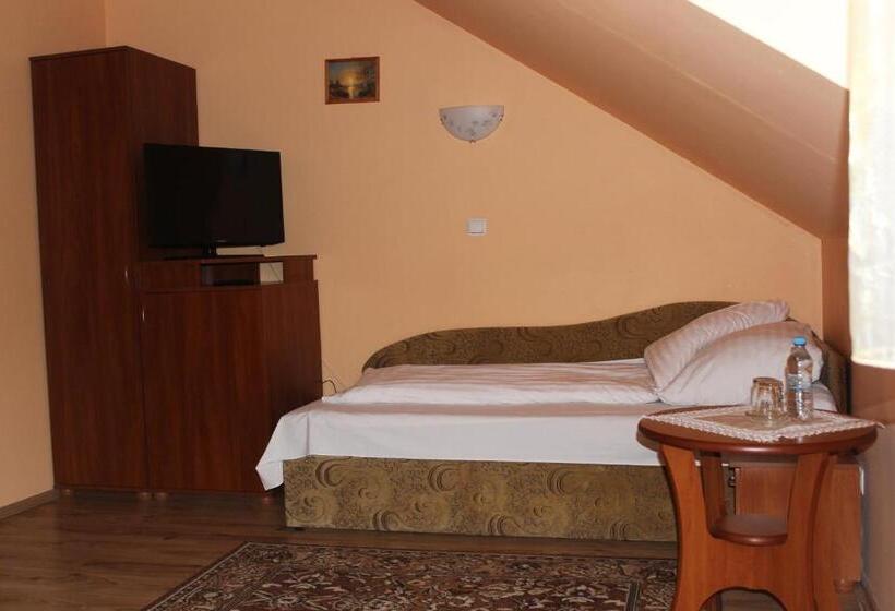 בית מלון כפרי Czardasz