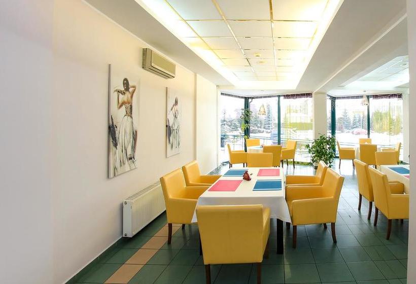 בית מלון כפרי Delfin