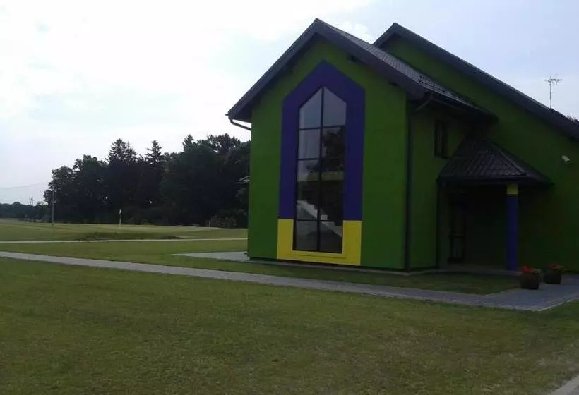 ホテル Golf Zajazd Zajączkowo