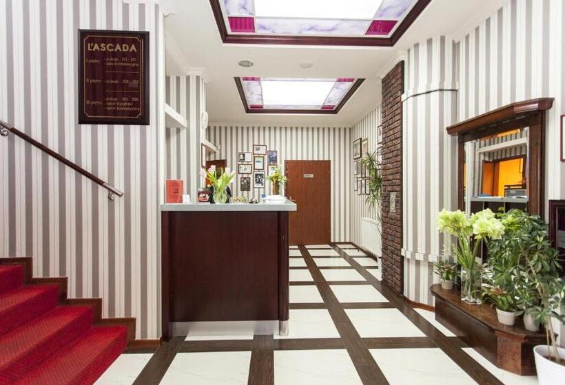 호텔 L Ascada