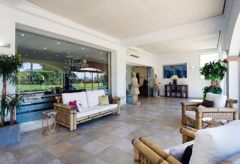 Hotel Miraflores Beach & Country Club