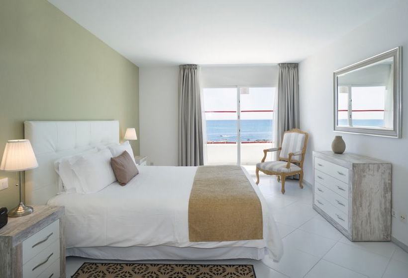 Hotel Miraflores Beach & Country Club