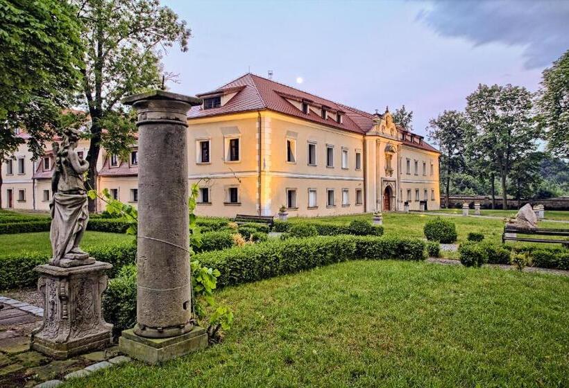 Отель Na Podzamczu