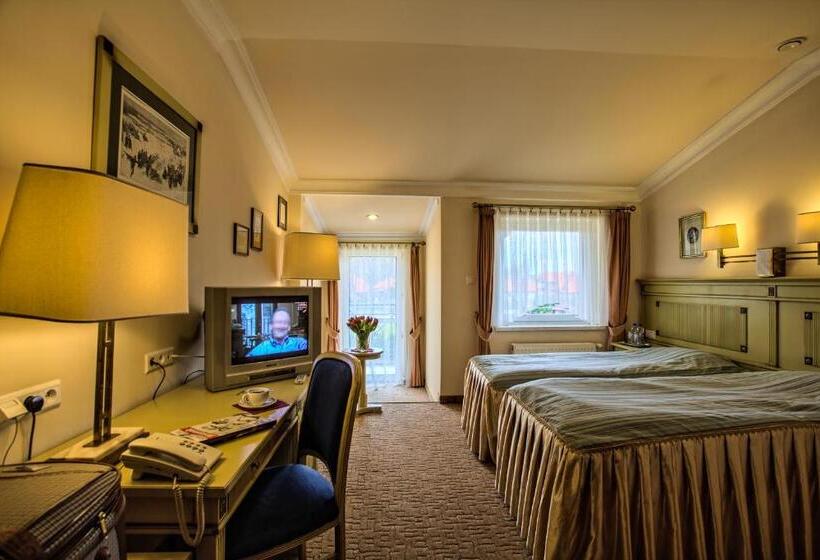 Отель Na Podzamczu