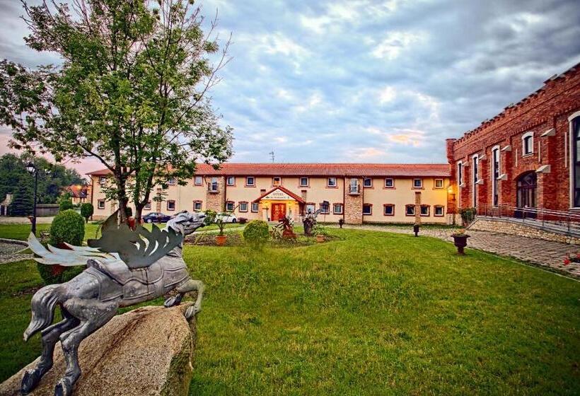 Отель Na Podzamczu