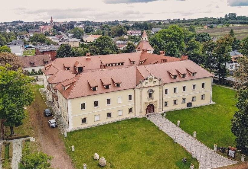 Отель Na Podzamczu