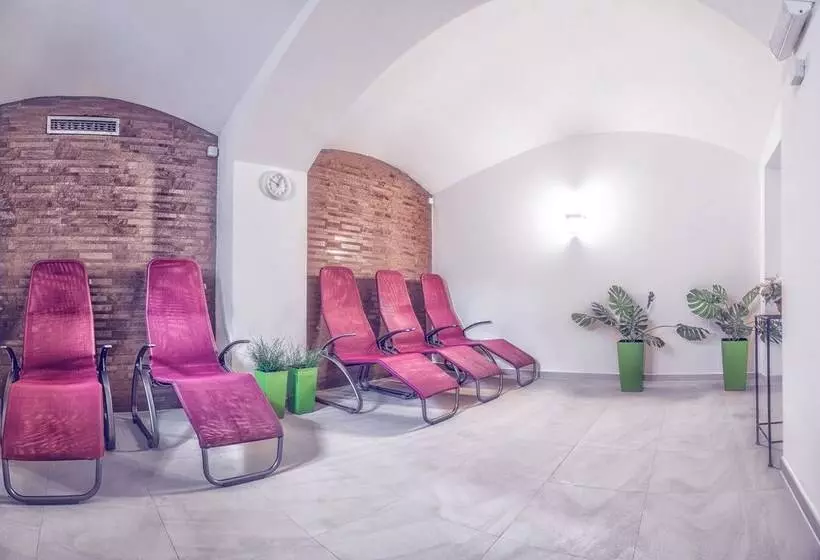 Hotelli Niemcza Wino & Spa