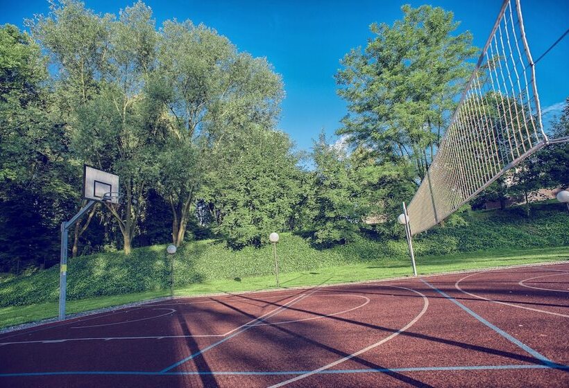 فندق Niemcza Wino & Spa