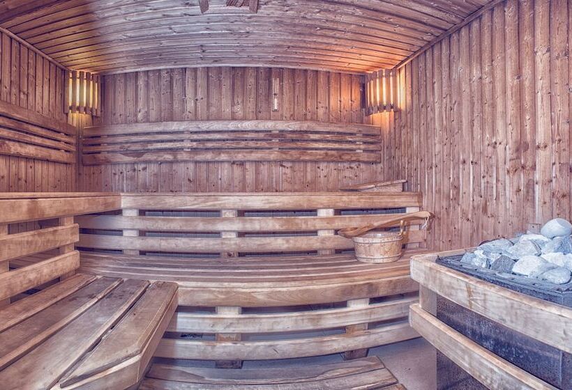 فندق Niemcza Wino & Spa