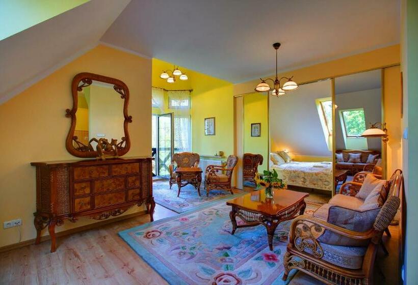 בית מלון כפרי Osada Danków