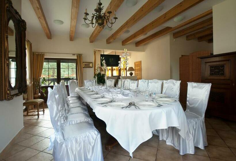 בית מלון כפרי Osada Danków