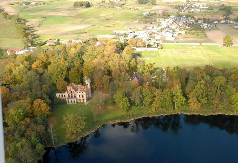 בית מלון כפרי Pałac Runowo