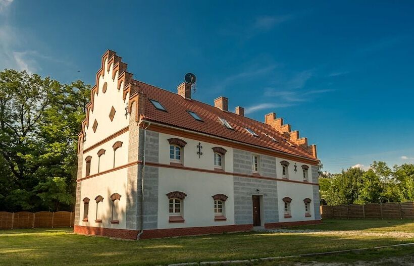 فندق Pałac Krobielowice