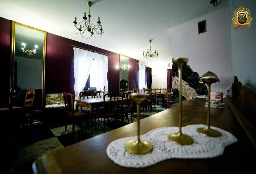 ホテル Rezydencja Bakamus