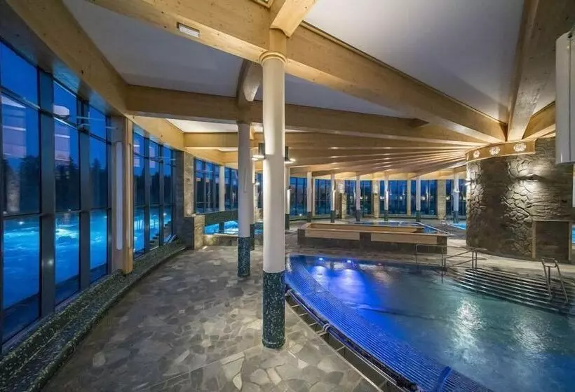 ホテル Sądelski Dwór Medical & Spa