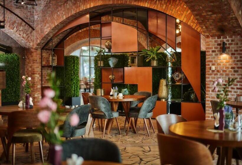 בית מלון כפרי Sphinx