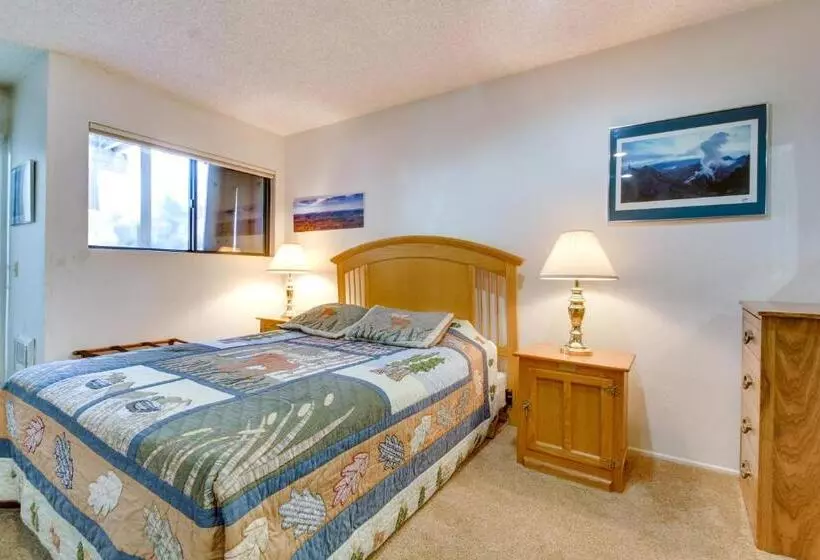 هتل St. Moritz 75