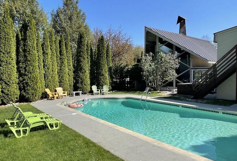 ホテル Toll Road Inn